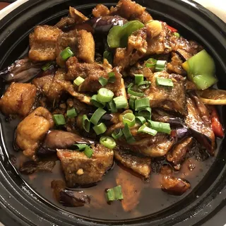 Stone Bowl Eggplants with Fish