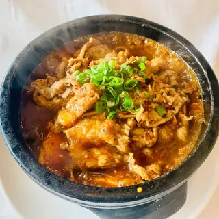 Stone Bowl Soft Tofu with Toro Beef()