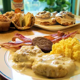 Scrambled eggs, bacon, sausage, biscuits &amp; gravy and freshly baked morning pastries.