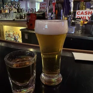 Mystery shot &amp; mini beer