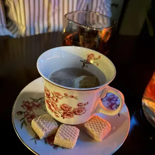 High Tea served with little cookies