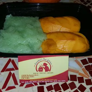 Sweet Sticky Rice with Mango
