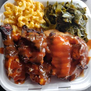 BBQ Chicken MAC &amp;Cheese And Collard Greens