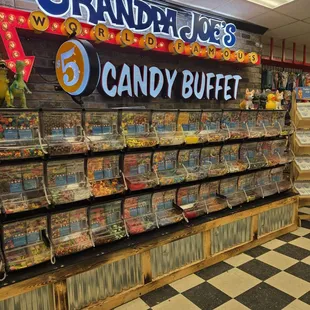 $5 candy buffet, must fit the white box