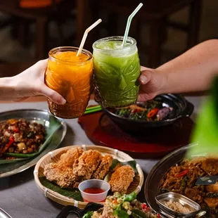 Thai Green Tea and Cafe Pho