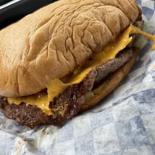 Large 9&quot; Triple Cheeseburger