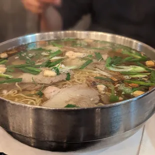 Mì Gõ Nước - Street Style Egg Noodle Soup