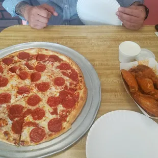 Pizza &amp; wings