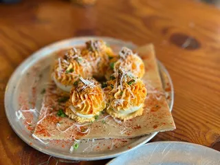 Community Pizza & Beer Garden