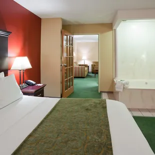 One Bedroom King Whirlpool Suite