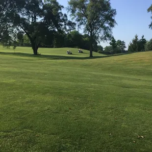 You can see the hilliness at Grandview here.