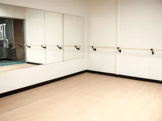 TRAIN. Fitness House