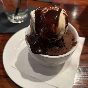 Chocolate lava cake