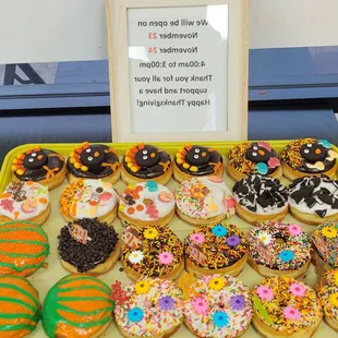 Wish everyone have a wonderful Thanksgiving!! We're OPEN 4AM _ 3PM