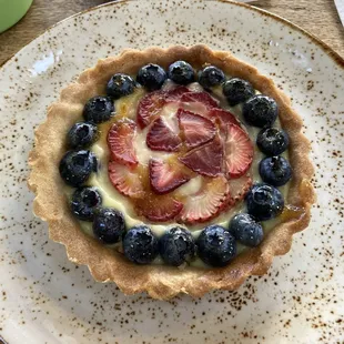 fruit tart for dessert