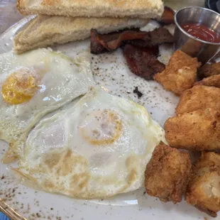 Grange Farmers Breakfast w/ Bacon