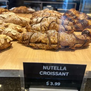 Nutella croissant