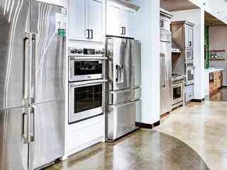 Central Distributing