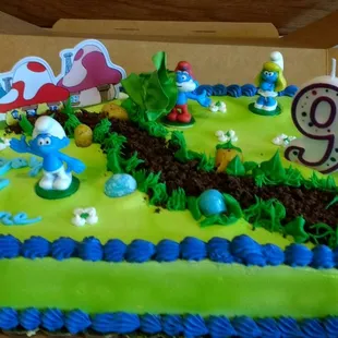 IGA Granite Falls bakery is the best!  Delicious, beautiful cakes EVERY TIME!