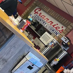 Nice little spot. Quick service.