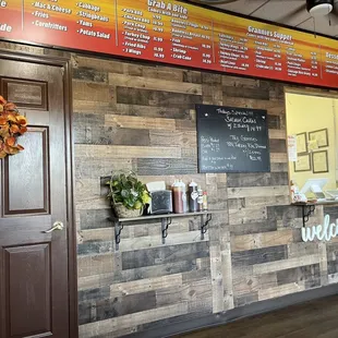 Inside Menu &amp; Waiting Area (10/27/23)