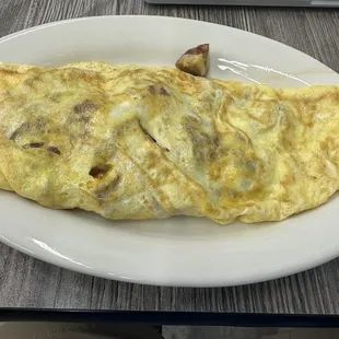 Meat lovers omelet