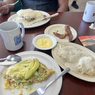 6. Veggie Omelet Breakfast