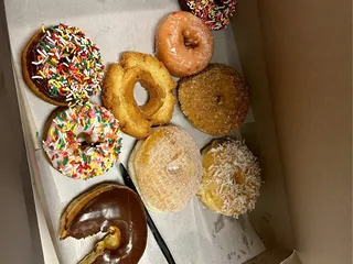 DK's Donuts