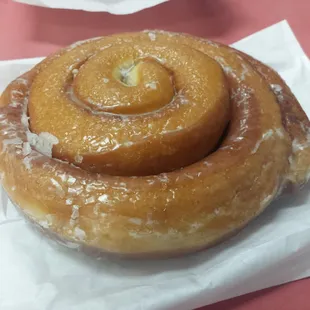 Cinnamon Roll.