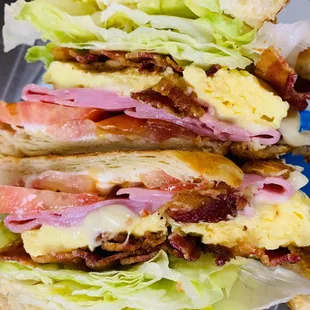 #6 breakfast add lettuce tomatoes.