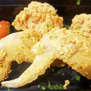 10'14'19 2 Wings to go w 1 side for Lunch Portion.