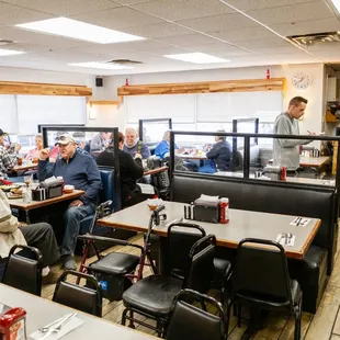diners in a busy restaurant