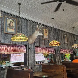 The Decor!