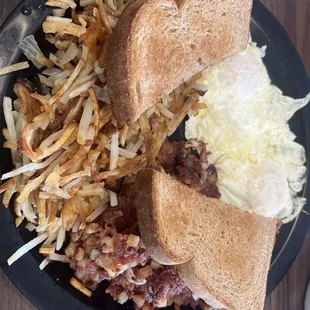 Breakfast special with corn beef hash..so good