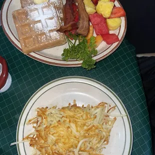 Waffle and Fruit  Substituted for gas for hash