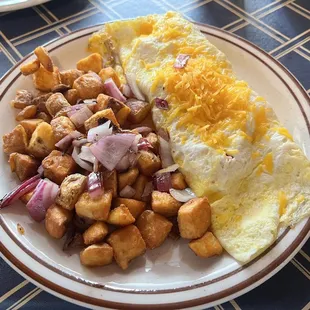 Ham and cheese omelette with home fries