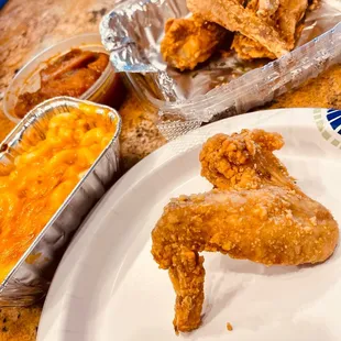 Grannys Fried Chicken Wing Dinner