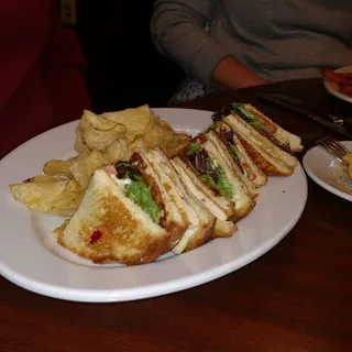 Chicken Club Sandwich Lunch Special