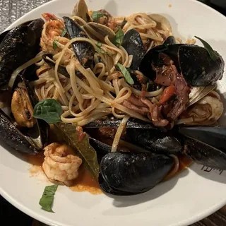 LINGUINE AI FRUTTI DI MARE