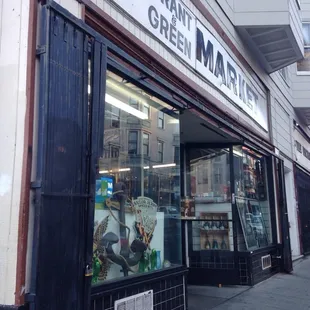 Very cute mom and pop market