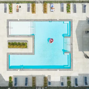 Resort-style courtyard pool