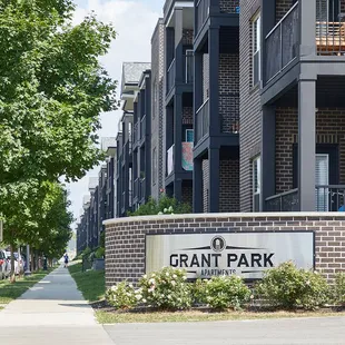 Welcome to Grant Park