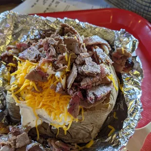 ows a loaded baked potato