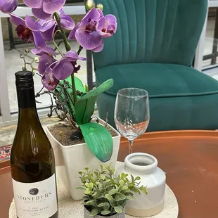 Grape &amp; Glass Wine Tasting Room