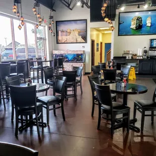 Dining Area at Grape Leaf Express Perrysburg