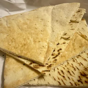 Pita bread pieces