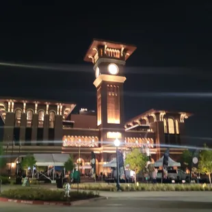 Harvest hall at night