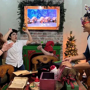 Rudolph's Gift at Grapevine Escape