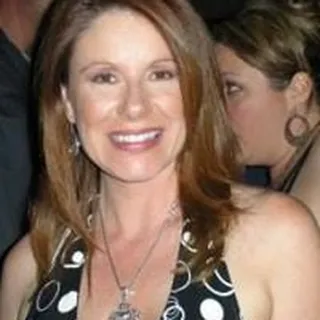 Lisa R.