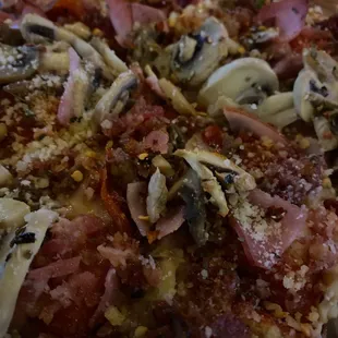 a close up of a pizza